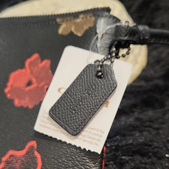 Coach Halftone Zip Wristlet Nwt - Picture 4 of 13